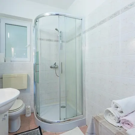 Vida Apartment